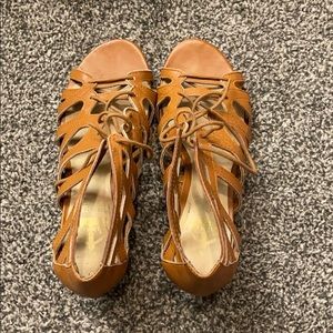 Crown vintage lace up sandals